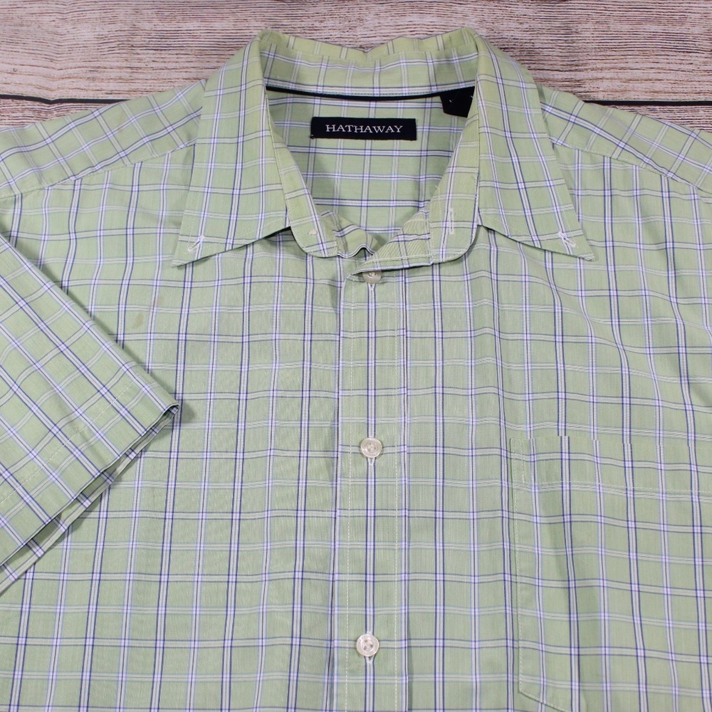 Hathaway Men's Button Down Casual Shirt EUC